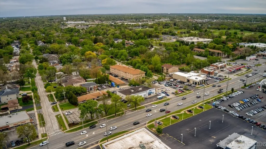2051 Ogden Avenue Downers Grove IL 60515