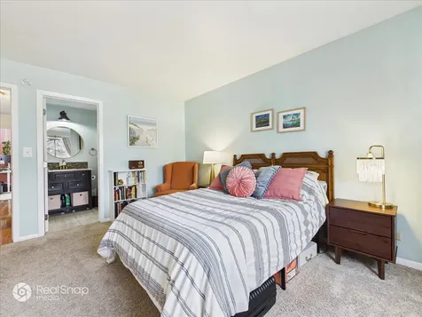 113 West Brandon Court Palatine IL 60067
