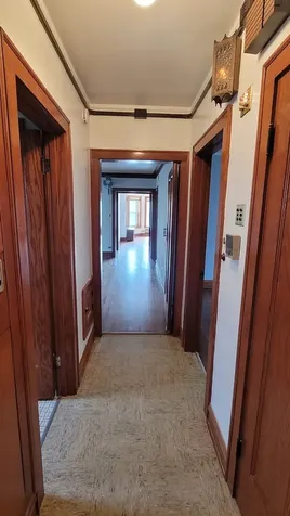 5228 West Hutchinson Street Chicago IL 60641