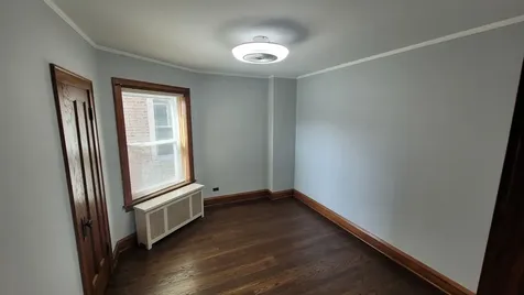 5228 West Hutchinson Street Chicago IL 60641