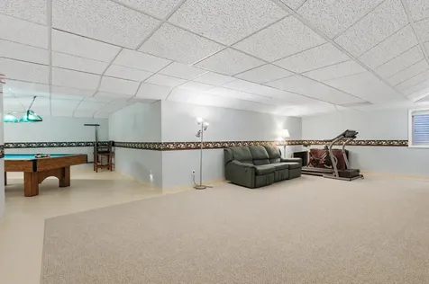 284 Northwind Drive Lake Villa IL 60046
