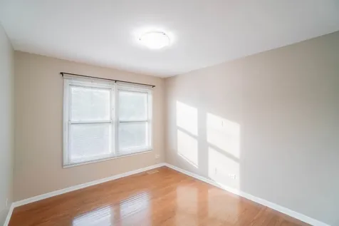 465 Thacker Court Schaumburg IL 60173
