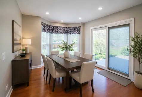 465 Thacker Court Schaumburg IL 60173