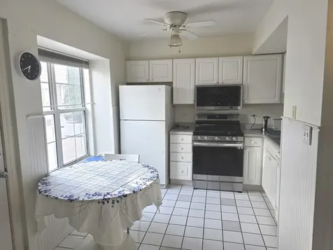8019/8021 Lincoln Avenue Skokie IL 60077