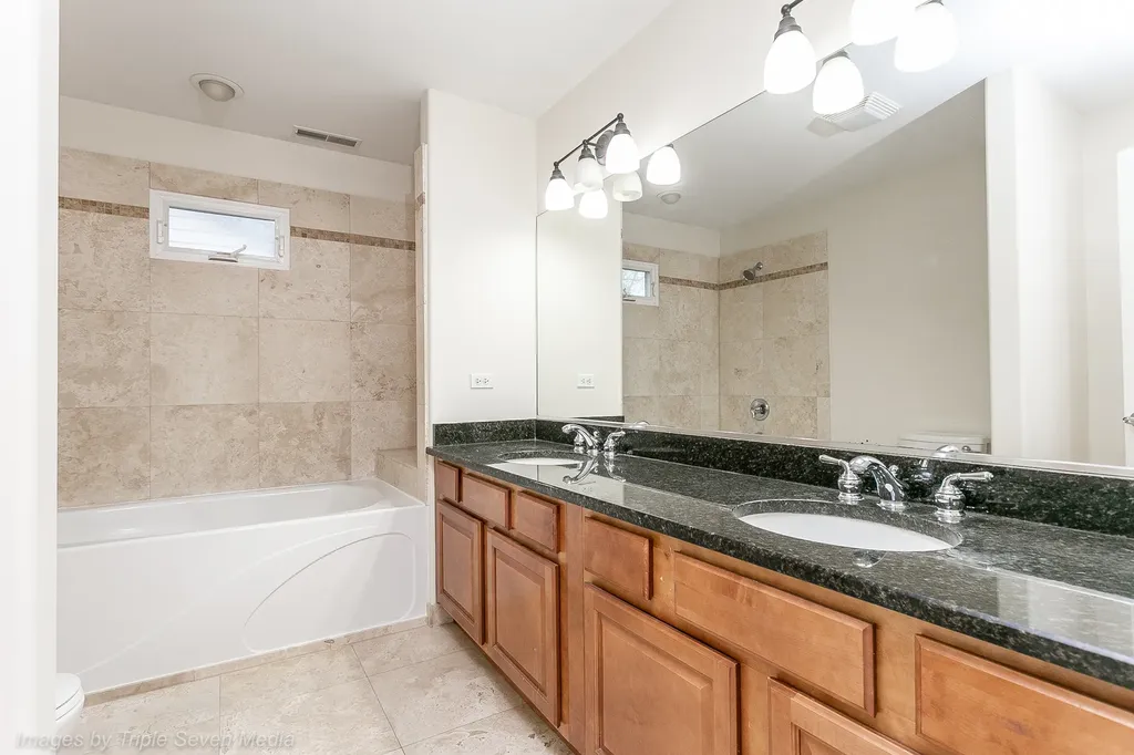 831 North Yale Avenue Villa Park IL 60181