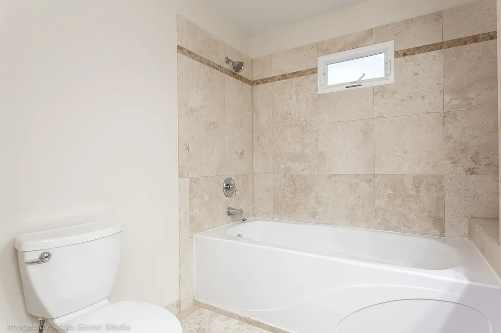 831 North Yale Avenue Villa Park IL 60181