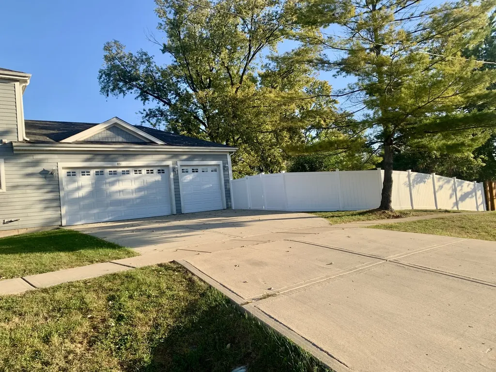 831 North Yale Avenue Villa Park IL 60181