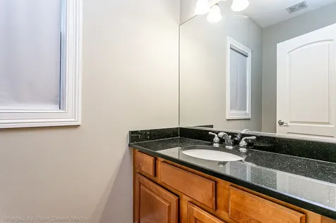831 North Yale Avenue Villa Park IL 60181