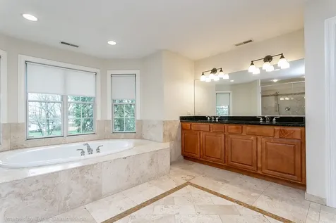 831 North Yale Avenue Villa Park IL 60181