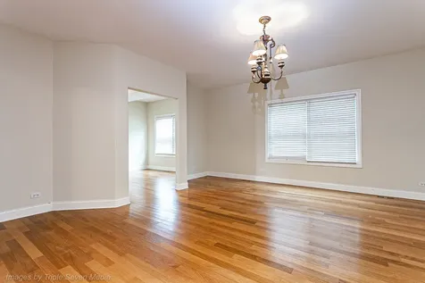 831 North Yale Avenue Villa Park IL 60181