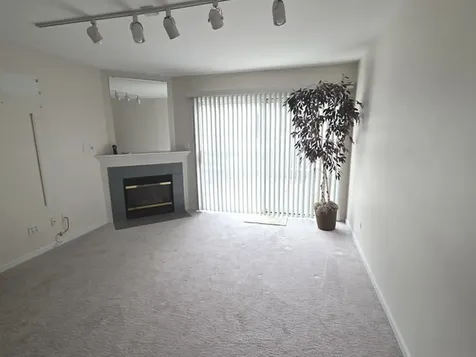 8019/8021 Lincoln Avenue Skokie IL 60077