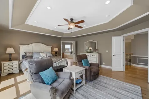 1139 Magnolia Road Mundelein IL 60060