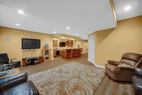 1139 Magnolia Road Mundelein IL 60060