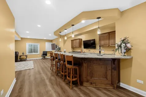 1139 Magnolia Road Mundelein IL 60060