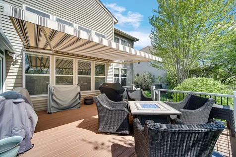 1139 Magnolia Road Mundelein IL 60060