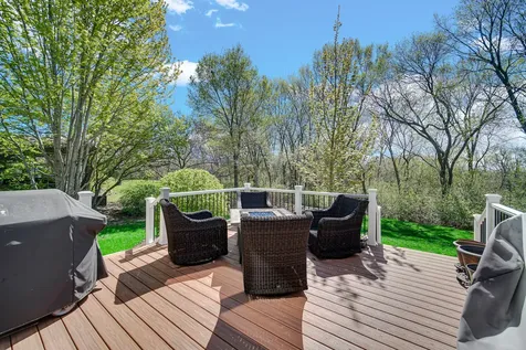 1139 Magnolia Road Mundelein IL 60060