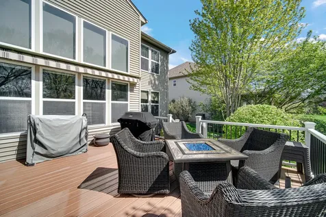1139 Magnolia Road Mundelein IL 60060