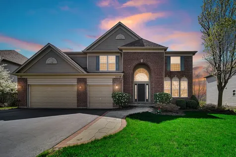 1139 Magnolia Road Mundelein IL 60060