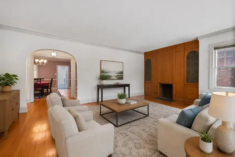 2531 West Morse Avenue Chicago IL 60645