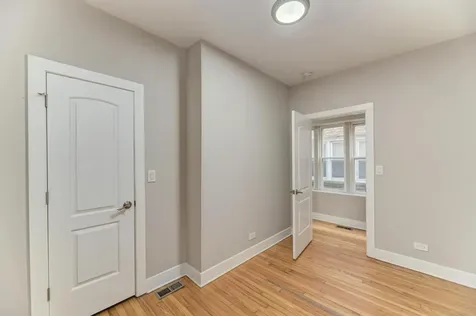 7944 South Ellis Avenue Chicago IL 60619
