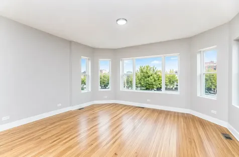 7944 South Ellis Avenue Chicago IL 60619