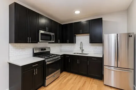 7944 South Ellis Avenue Chicago IL 60619