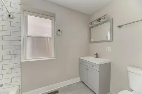 7944 South Ellis Avenue Chicago IL 60619