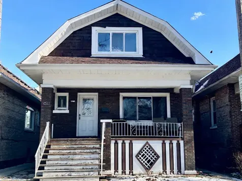 2511 Elmwood Avenue Berwyn IL 60402