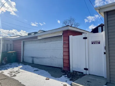 2511 Elmwood Avenue Berwyn IL 60402