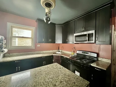 2511 Elmwood Avenue Berwyn IL 60402