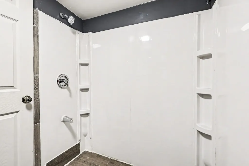 1S217 Stratford Lane Villa Park IL 60181