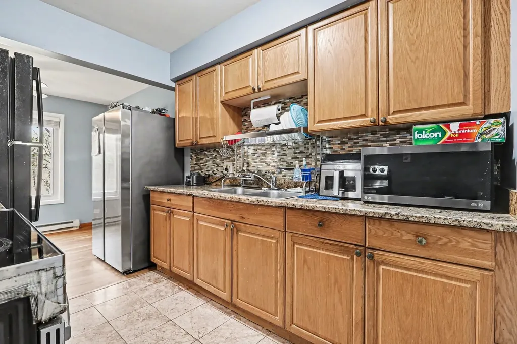 1S217 Stratford Lane Villa Park IL 60181