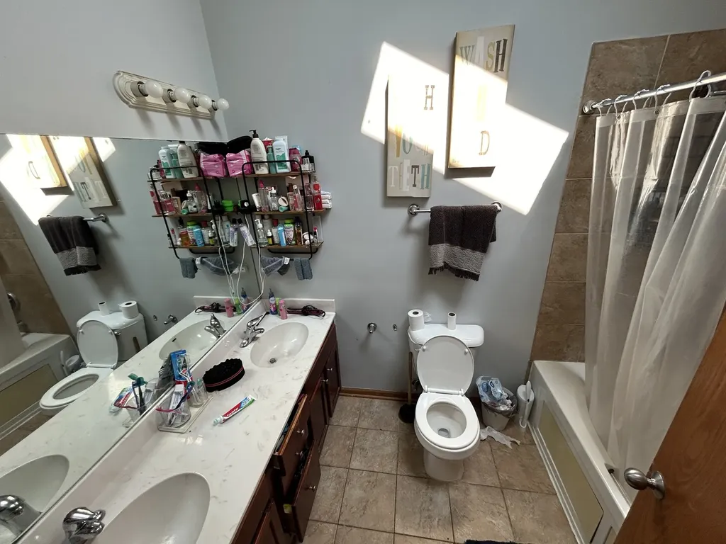 5642 South Prairie Avenue Chicago IL 60637