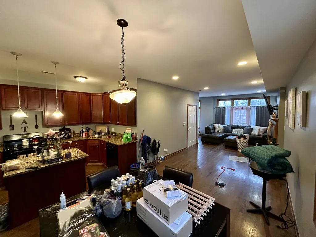 5642 South Prairie Avenue Chicago IL 60637