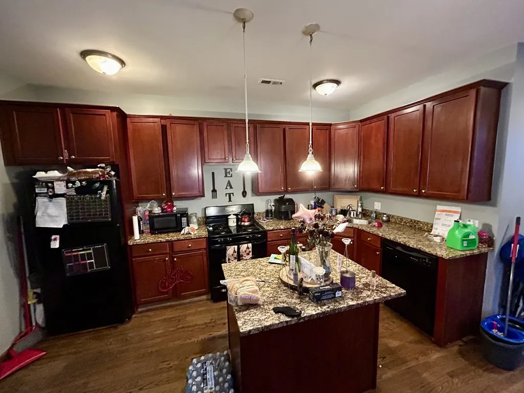 5642 South Prairie Avenue Chicago IL 60637