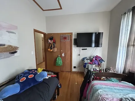 5642 South Prairie Avenue Chicago IL 60637