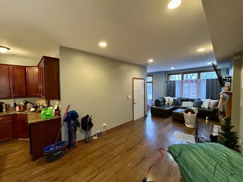 5642 South Prairie Avenue Chicago IL 60637