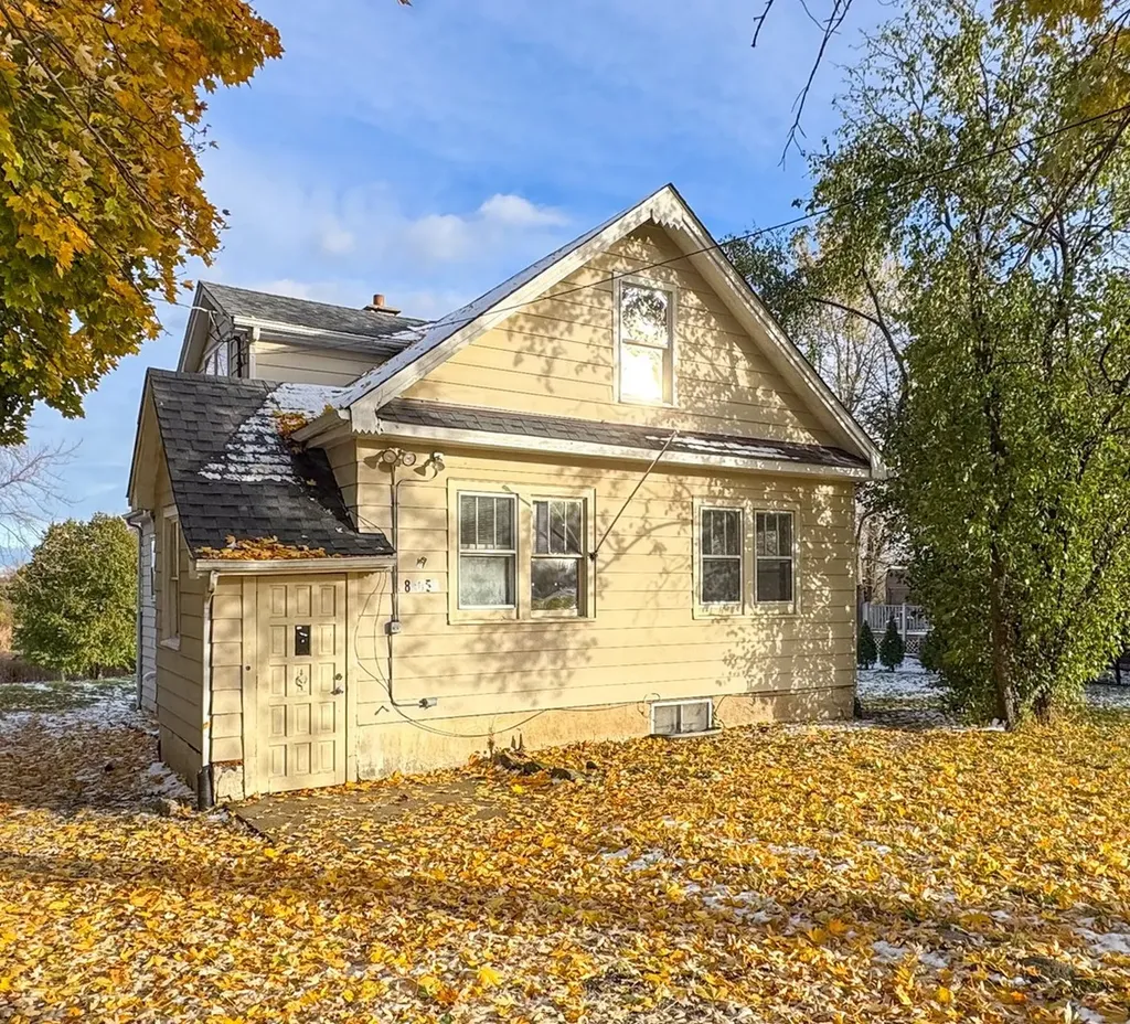 8S057 South Vine Street Burr Ridge IL 60527