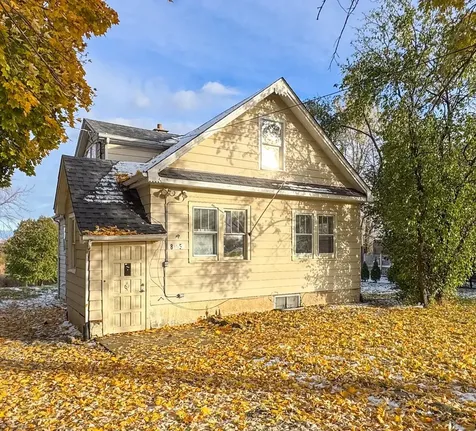 8S057 South Vine Street Burr Ridge IL 60527