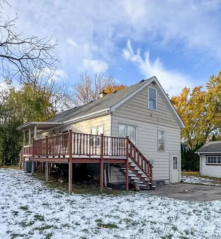 8S057 South Vine Street Burr Ridge IL 60527