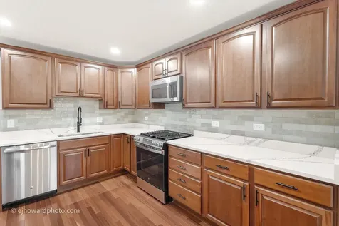431 West Millers Road Des Plaines IL 60016