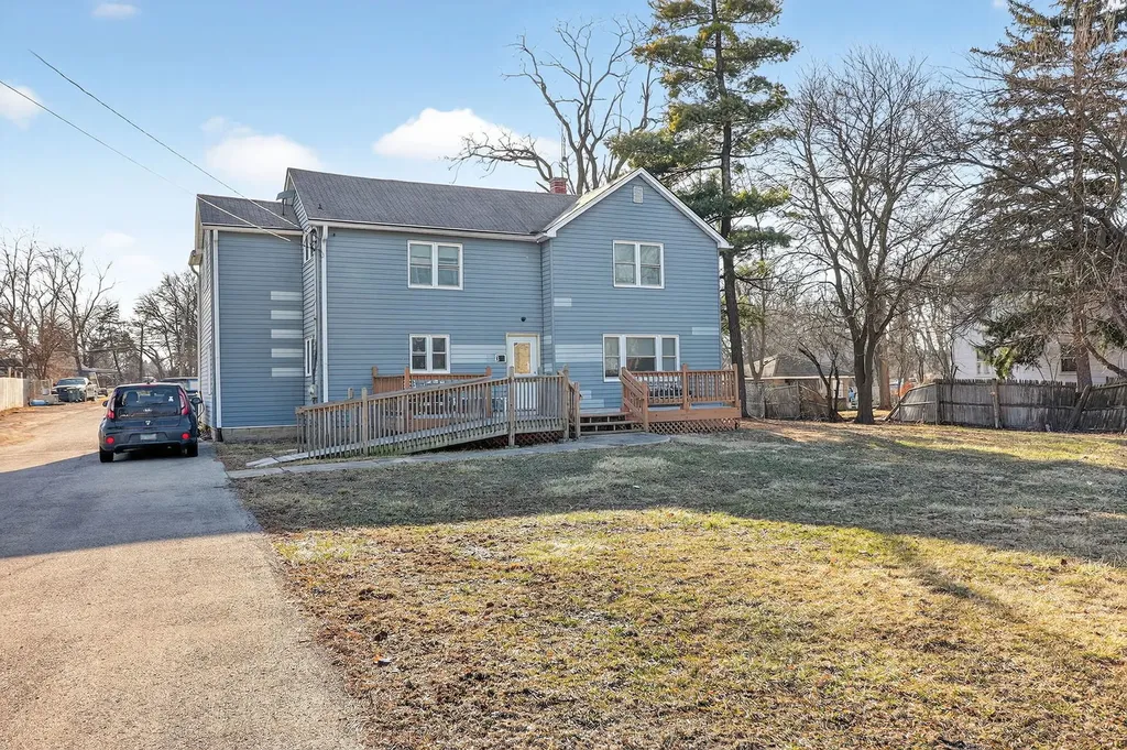 325 Oldfield Road Downers Grove IL 60516