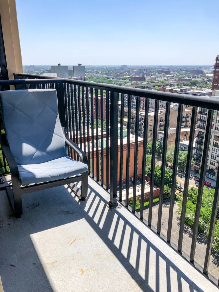 1464 South Michigan Avenue Chicago IL 60605