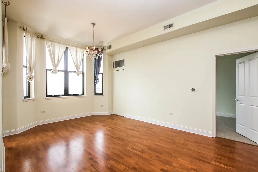1464 South Michigan Avenue Chicago IL 60605