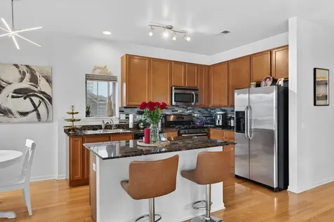 16 West 36th Street Chicago IL 60609