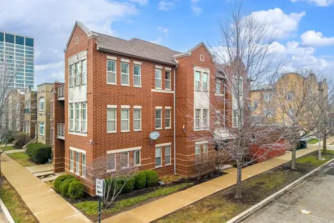 16 West 36th Street Chicago IL 60609