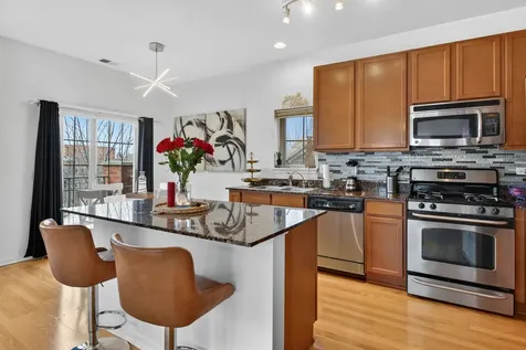 16 West 36th Street Chicago IL 60609
