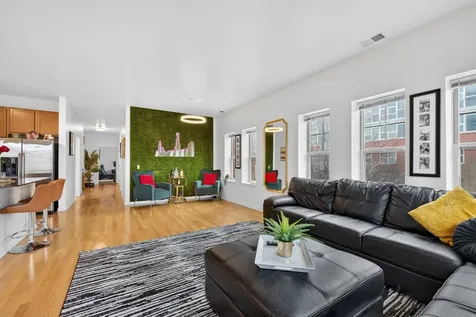 16 West 36th Street Chicago IL 60609