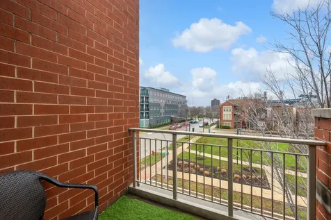 16 West 36th Street Chicago IL 60609