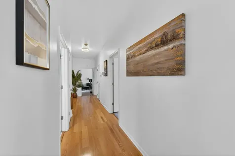 16 West 36th Street Chicago IL 60609
